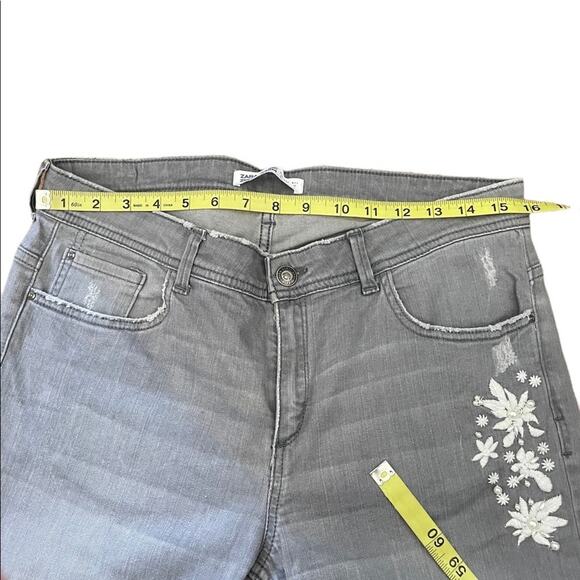 ZARA Jeans Womens Size 12 Gray Mid Rise Ankle Embroidered Flowers Stretchy - Picture 7 of 12